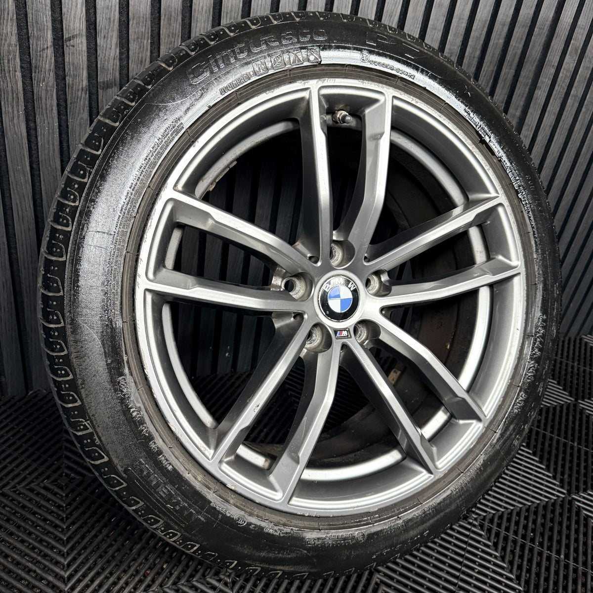 1X 18'' BMW 5 Series 662 M G30 G31 Sport Alloy Wheel Front 8093405 Genuine