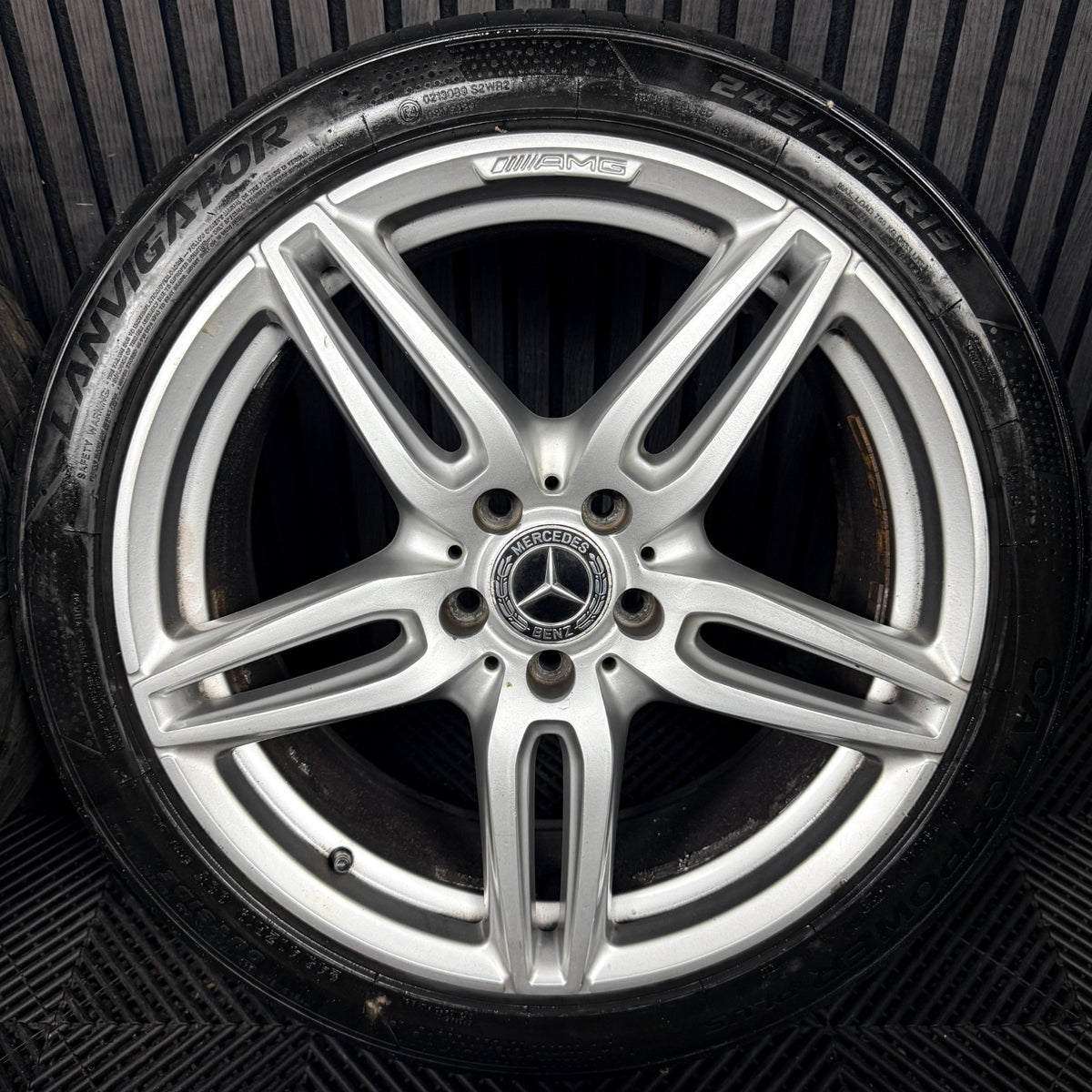 19'' Mercedes AMG E Class W213 Silver Sport Alloy Wheels Tyres Alloys Genuine