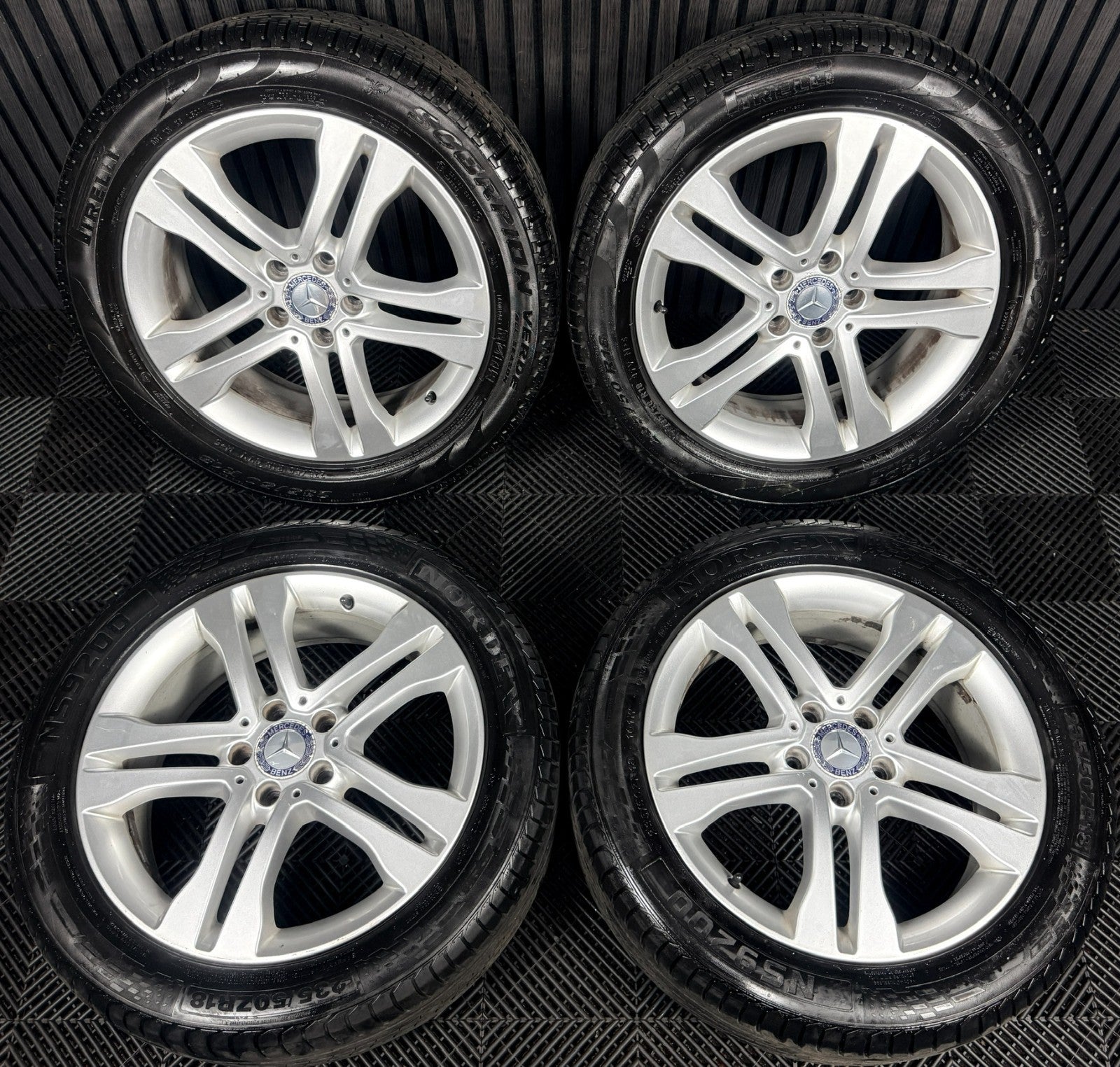 18'' Mercedes GLA Silver 5 Double Spoke Wheels Tyres Alloys A1564011300 Genuine