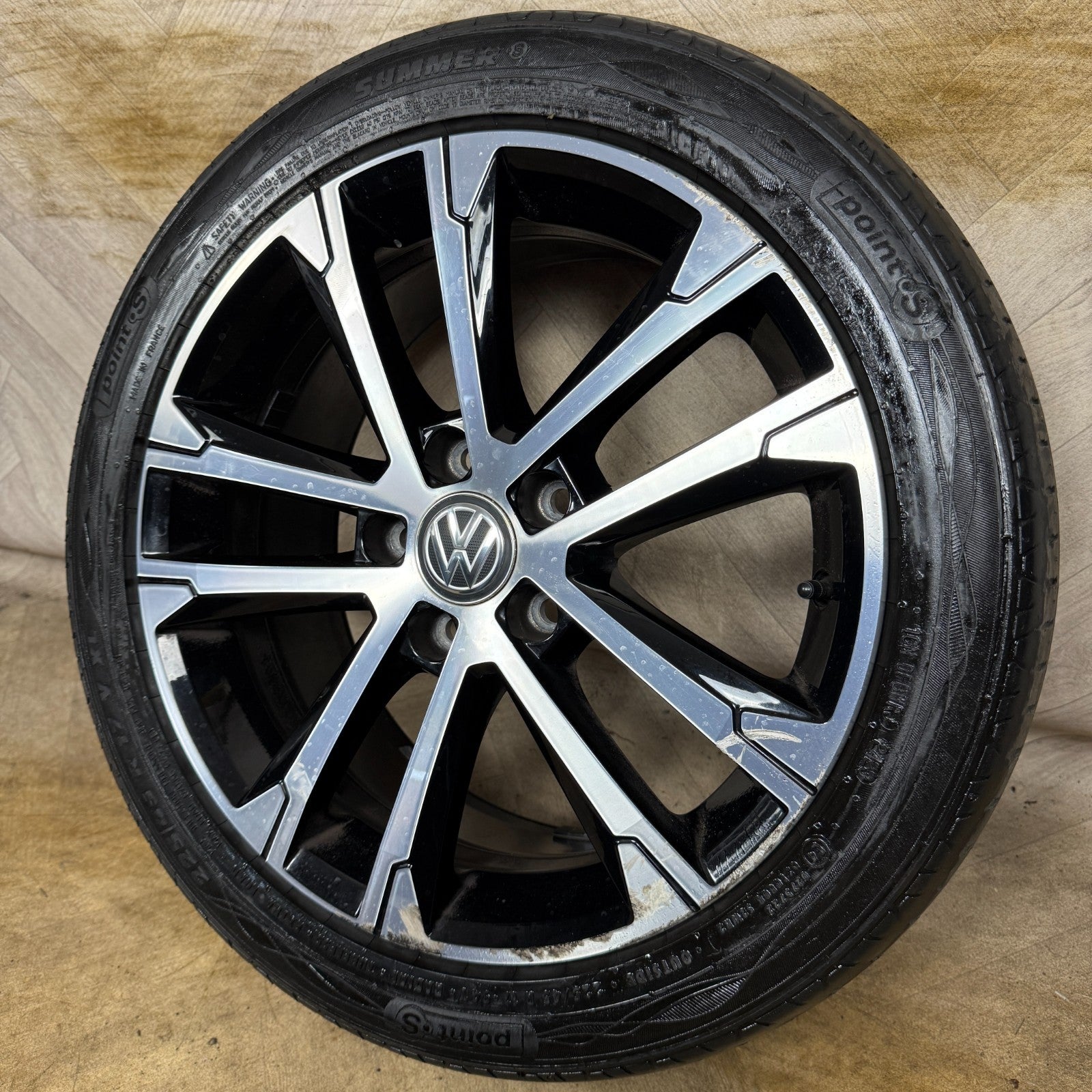 1X 17'' GENUINE VW GOLF GT SINGAPORE GTD GTI MK7 ALLOY WHEEL TYRE 5G0601025AK