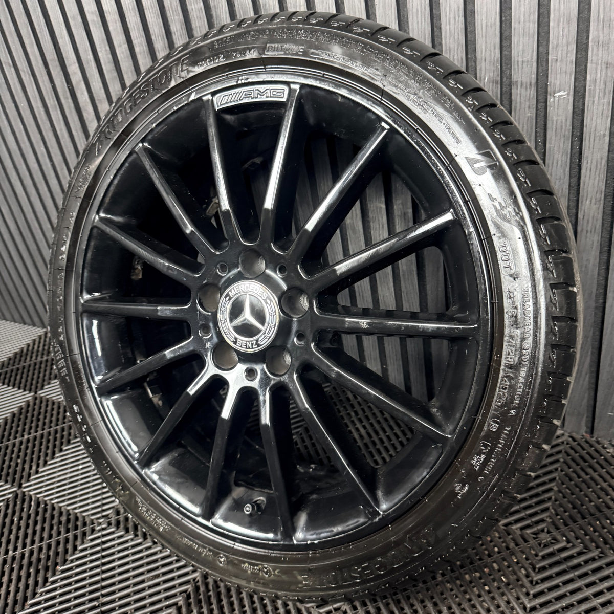 1X 18'' Amg Mercedes A Class CLA Black Alloy Wheel A1764010200 W176 Genuine