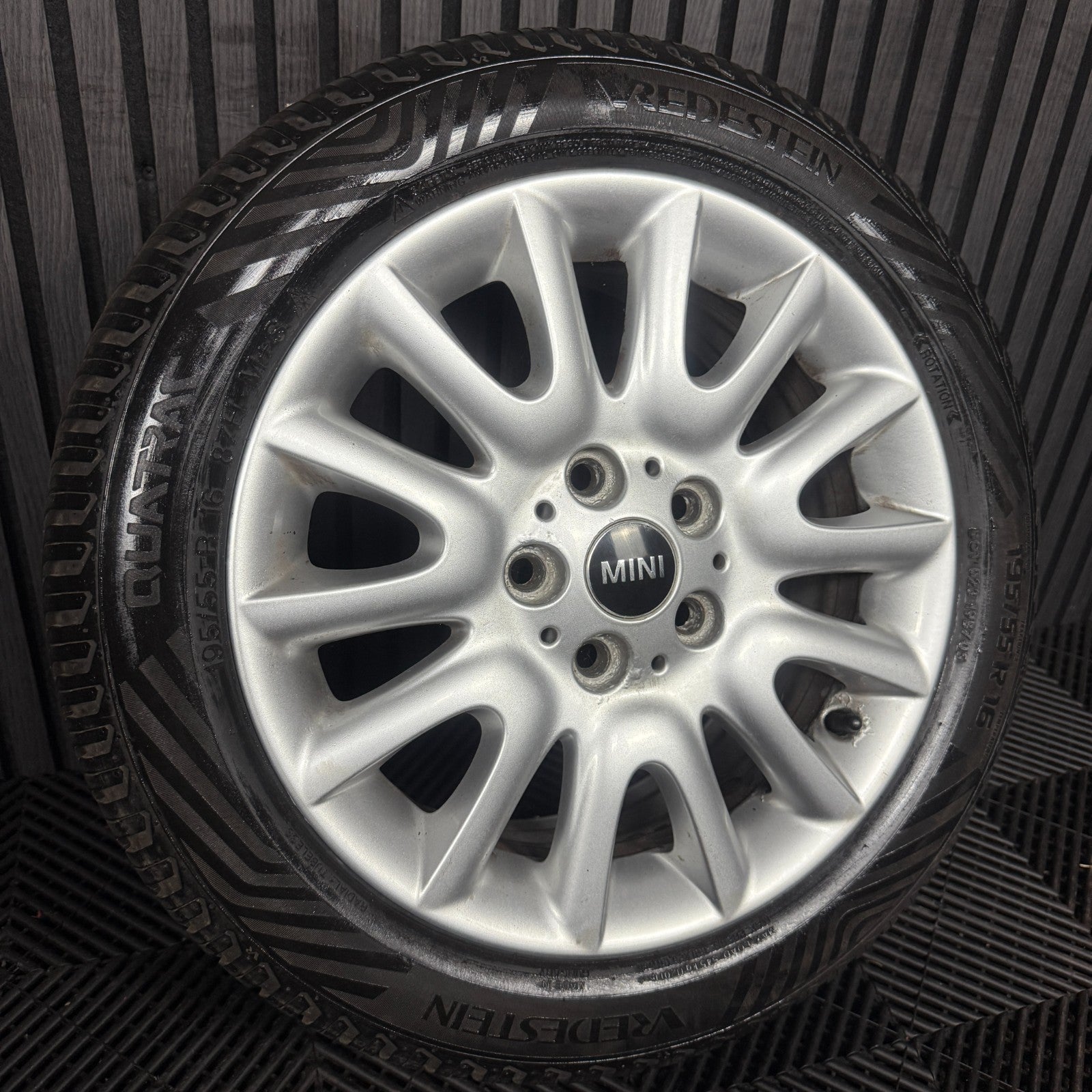 1X 16'' GENUINE MINI COOPER ONE D 495 VICTORY F55 F56 ALLOY WHEEL TYRE 6855104