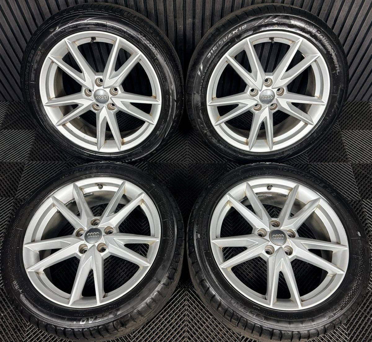 18'' Audi Q2 S Line Alloy Wheels Tyres Alloys 81A601025F Genuine