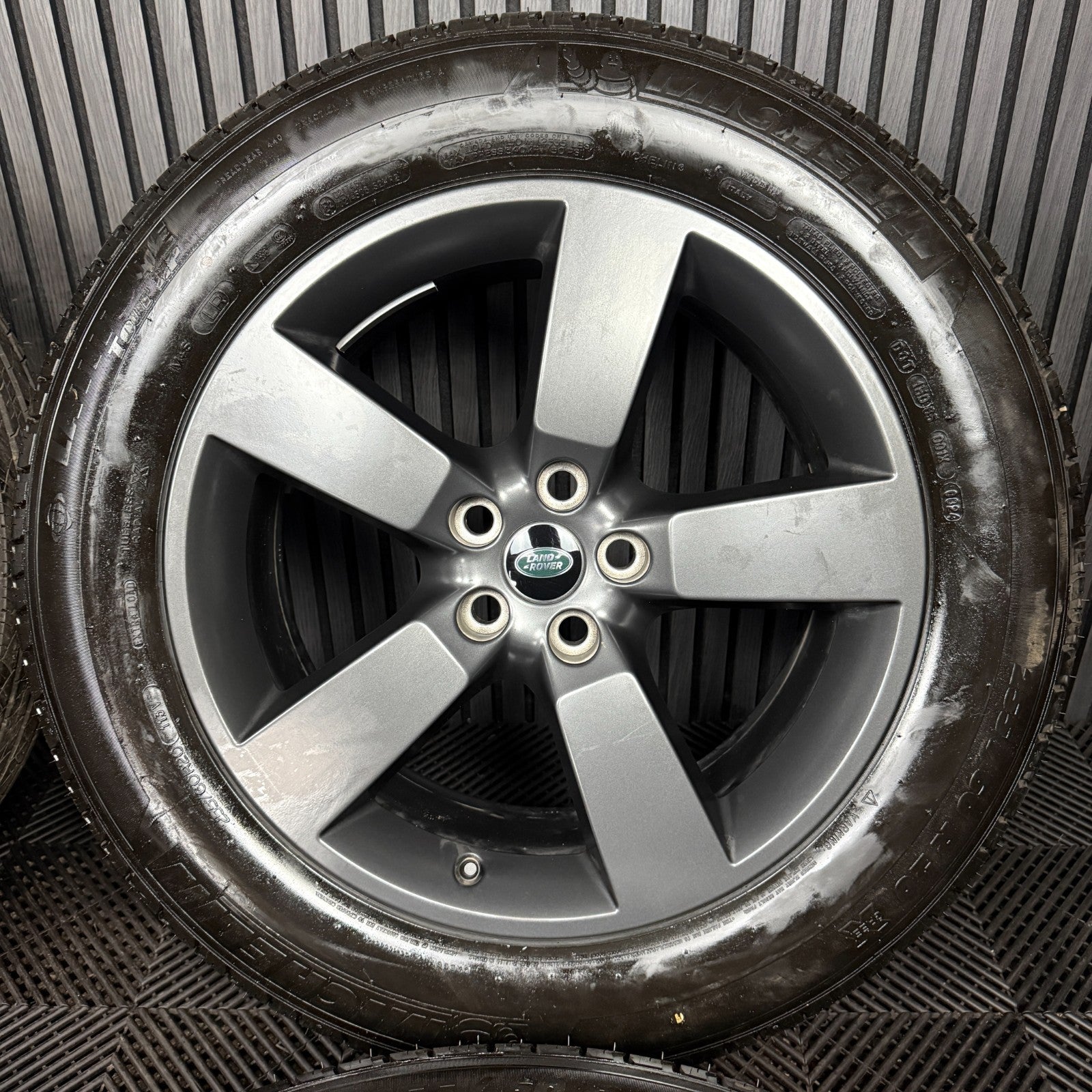 20'' GENUINE LAND ROVER DEFENDER 5 SPOKE GREY 5098 ALLOY WHEELS TYRES ALLOYS