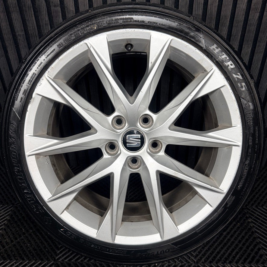 1X 18'' Seat Leon FR Performance MK3 Alloy Wheel Tyre Single Genuine 5F0601025AA