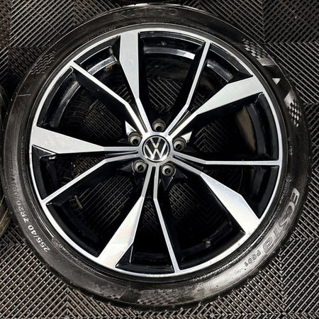 20'' VW Tiguan R Line Misano Alloy Wheels Tyres Alloys 5NA601025AH Genuine
