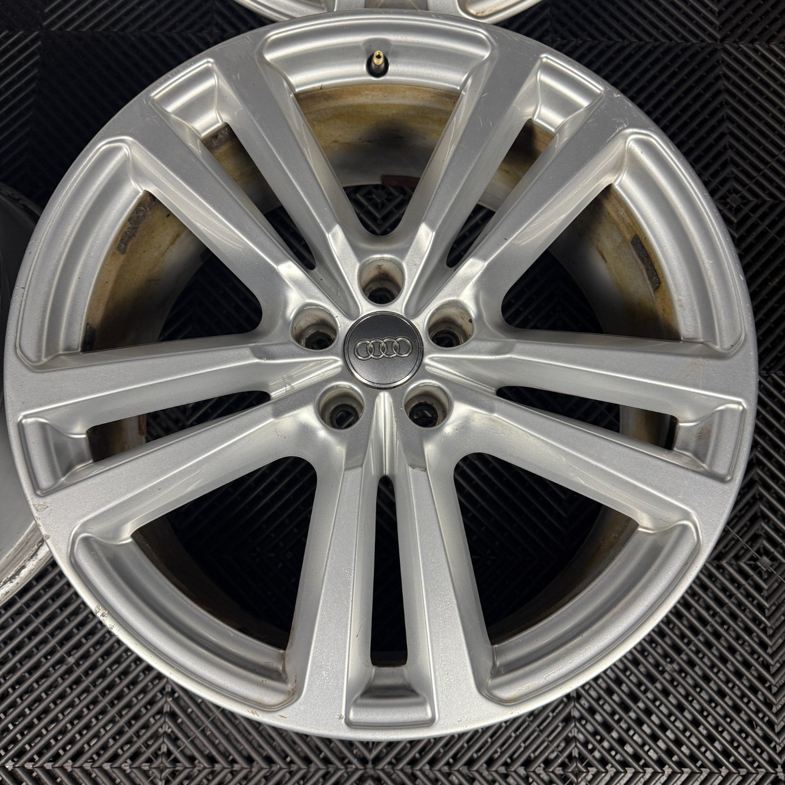 20'' GENUINE AUDI Q7 S LINE 5 DOUBLE SPOKE ALLOY WHEELS ALLOYS 4M0601025H