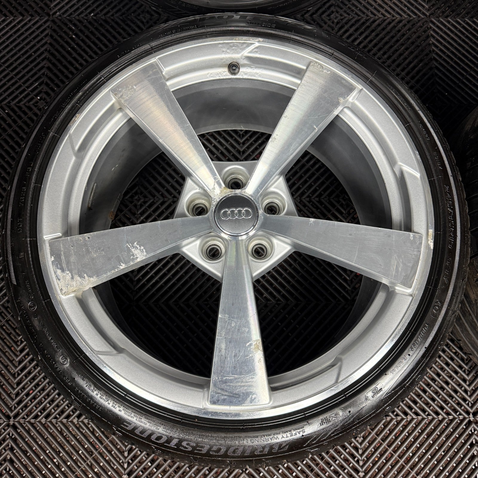 19'' GENUINE AUDI TT S LINE MK3 MK2 TTS ALLOY WHEELS ALLOYS TYRES 8S0601025AQ