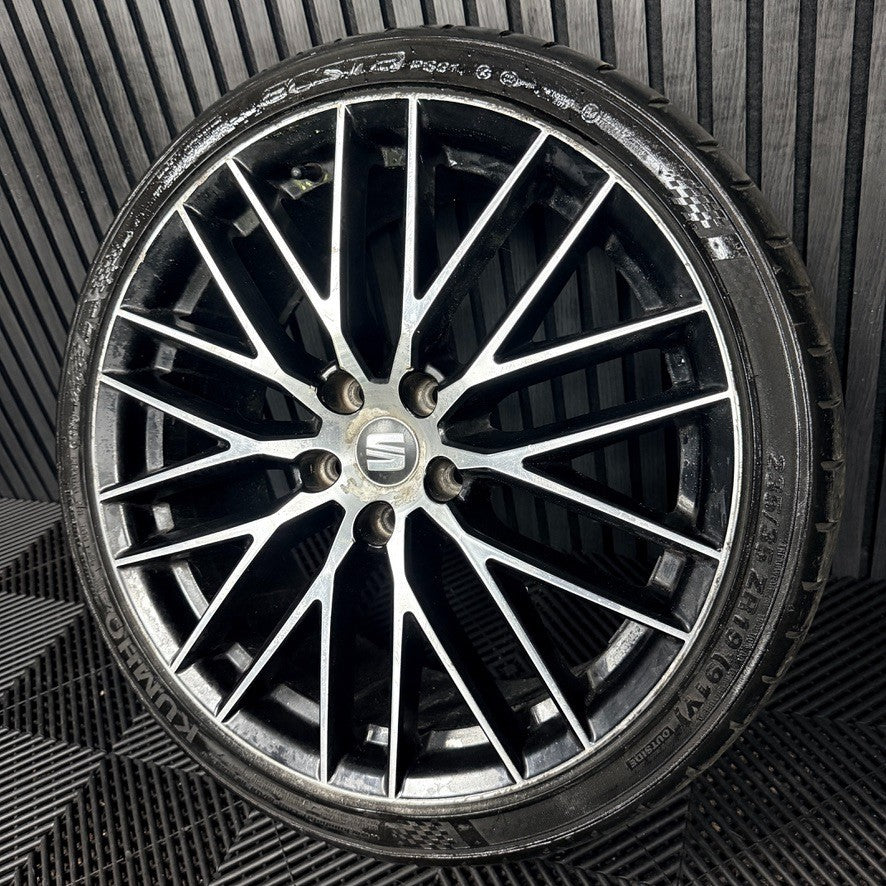 1X 19'' GENUINE SEAT LEON CUPRA FR PERFORMANCE MK3 ALLOY WHEEL TYRE 5F0071490A