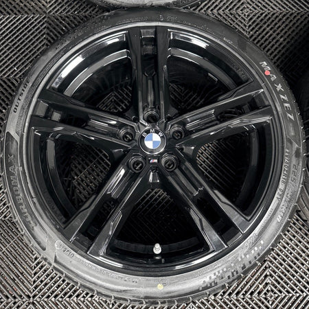 18'' BMW 1 Series 819 Black M Sport 2 F40 F44 Alloy Wheels Tyres 8092352 Genuine