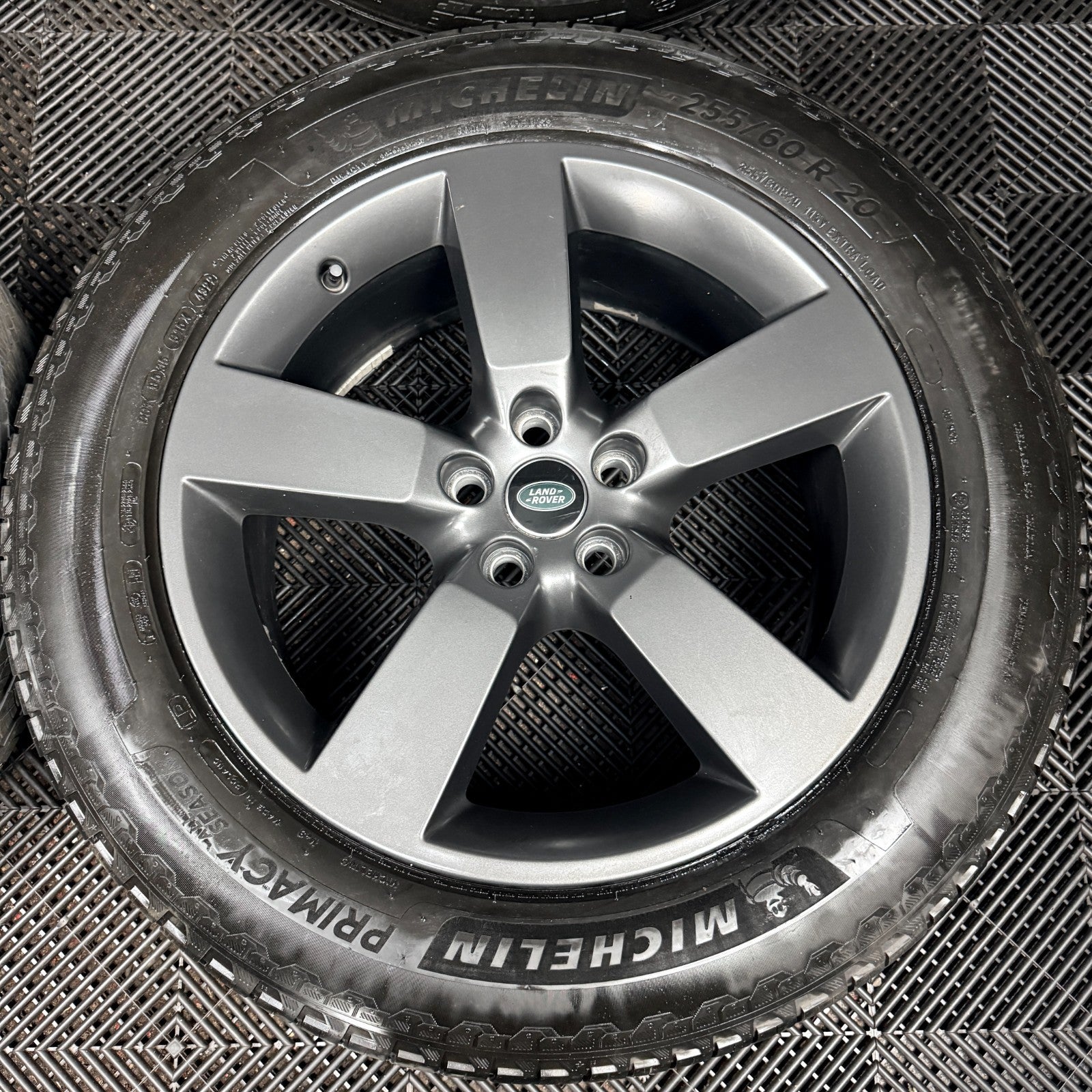 20'' Land Rover Defender 5 Spoke Grey 5098 Alloy Wheels Tyres Alloys Genuine