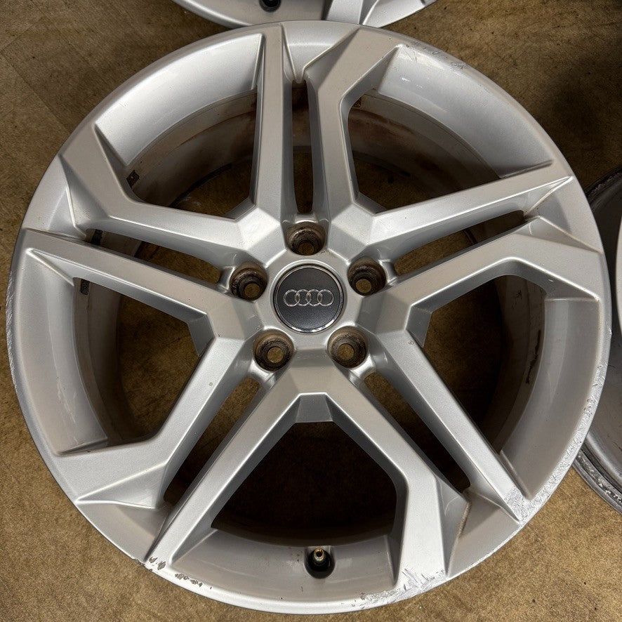18'' GENUINE AUDI A4 A6 A3 Q5 Q3 STAR SPOKE WHEELS ALLOYS 80A601025P