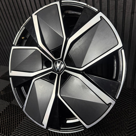 1X 21'' GENUINE VW TOUAREG LEEDS R LINE CR7 MK3 ALLOY WHEEL SINGLE 760601025AJ