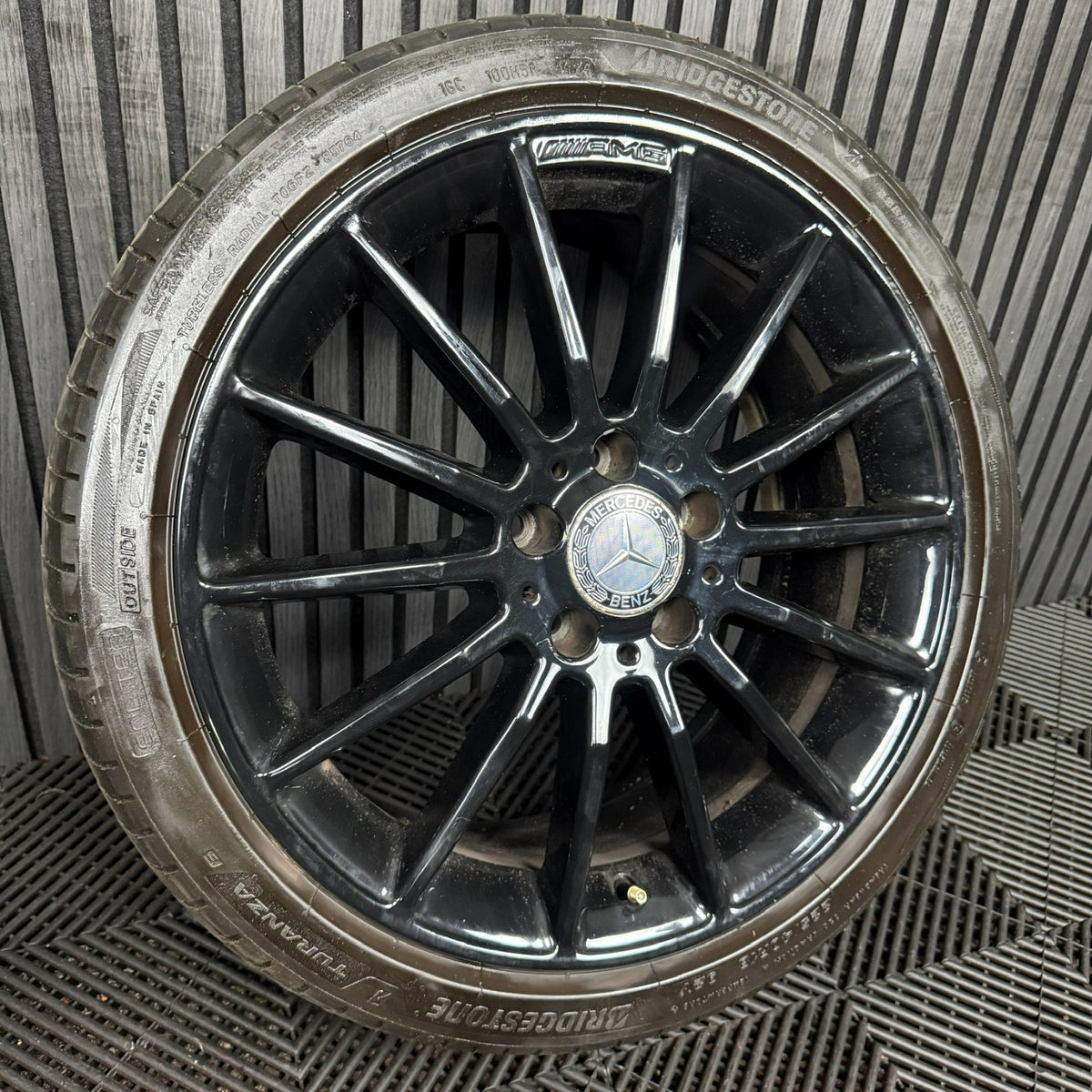 1X 18'' Amg Mercedes A Class CLA Black Alloy Wheel A1764010200 W176 Genuine