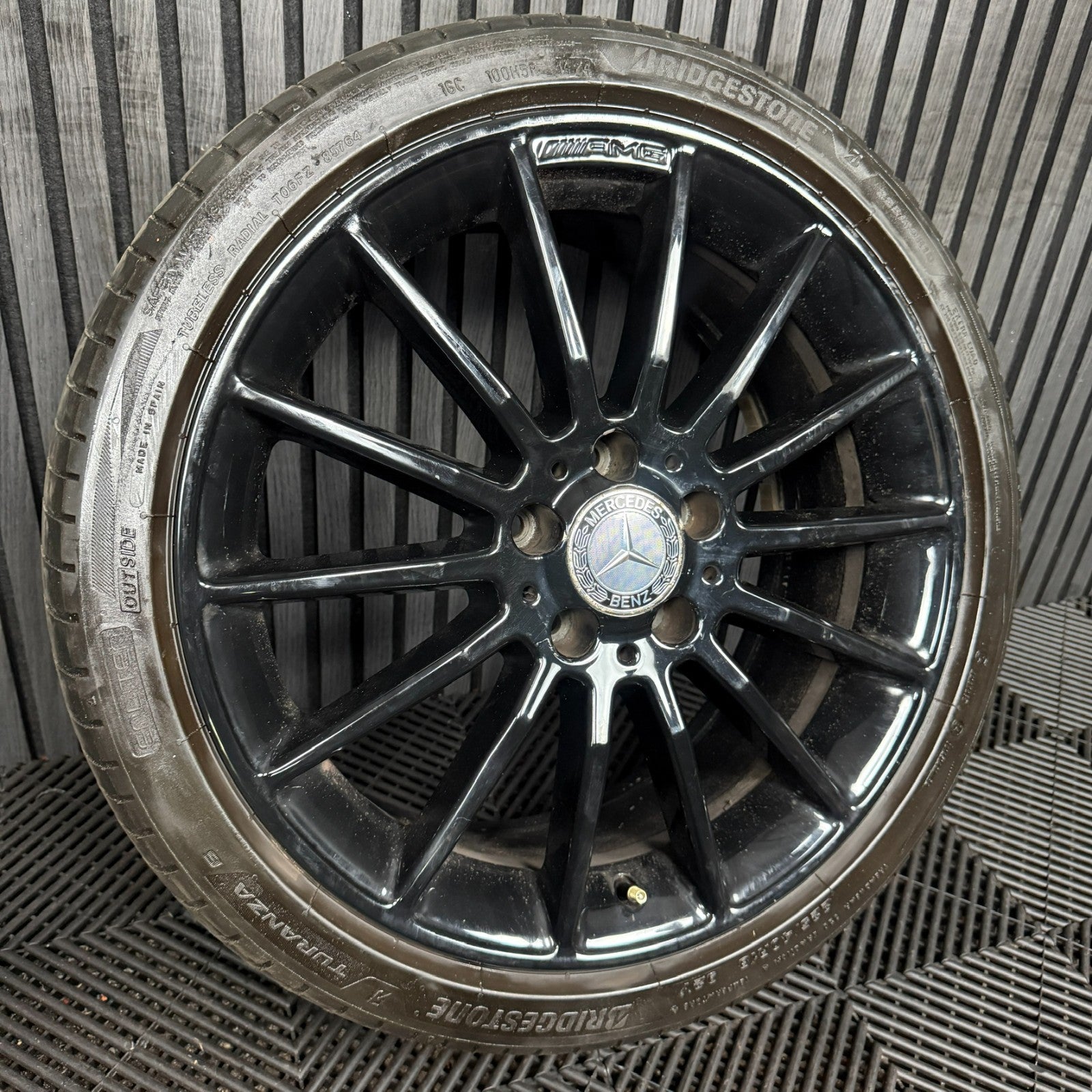 1X 18'' Amg Mercedes A Class CLA Black Alloy Wheel A1764010200 W176 Genuine