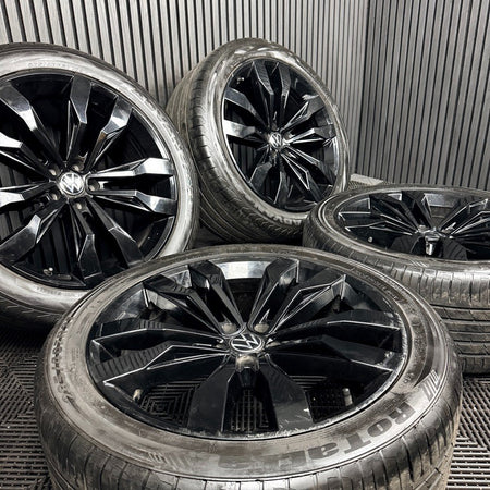 21'' VW Touareg Suzuka Black R Line Alloy Wheels Tyres Q7 760601025D Genuine