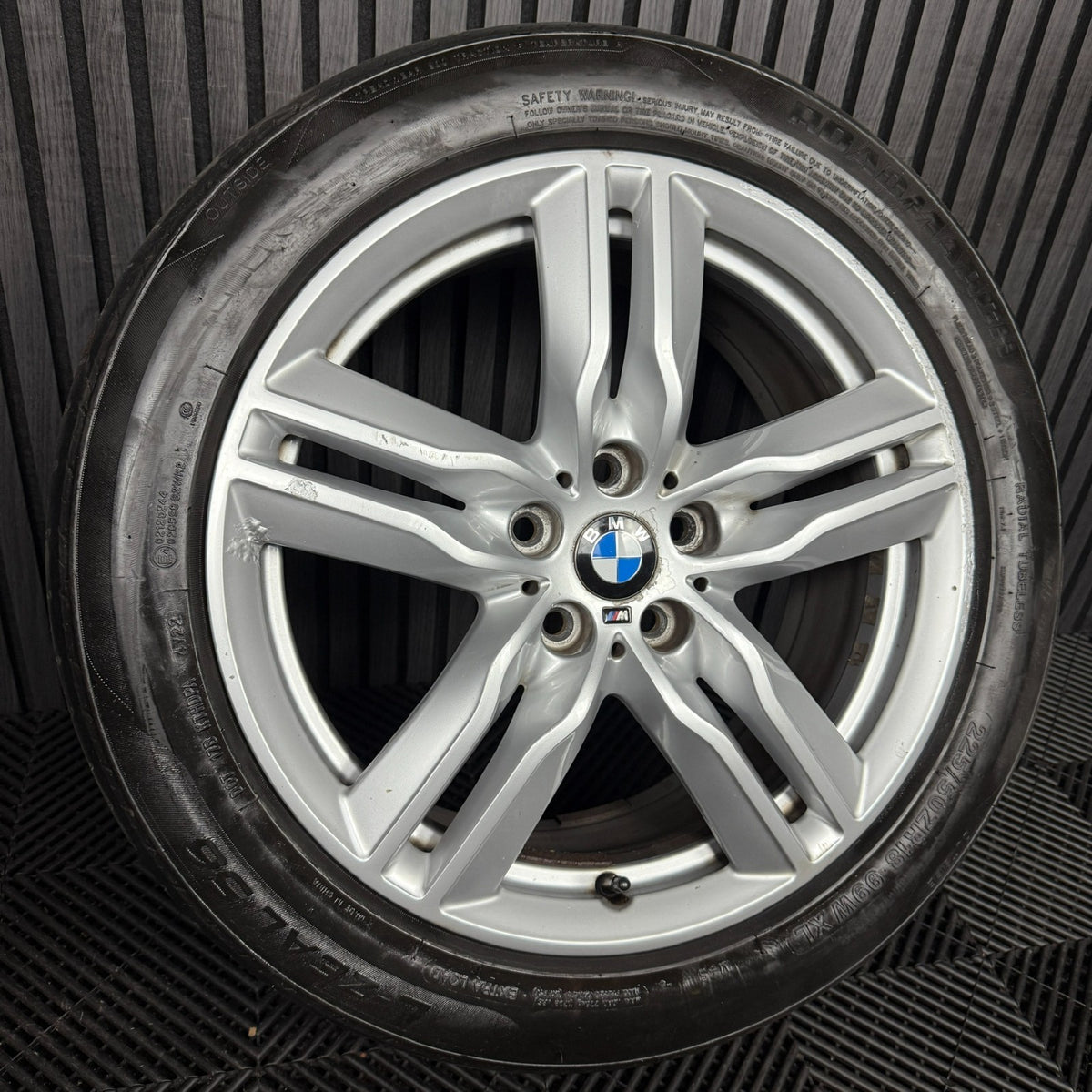 1X 18'' GENUINE BMW X1 570 F48 X2 F39 M SPORT ALLOY WHEEL TYRE 7850456 7.5J ET51