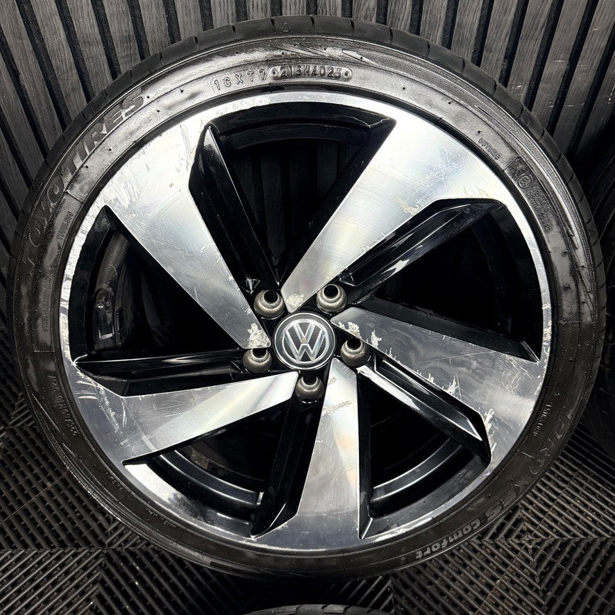 18" VW Golf GTI Mk7 GT GTD Milton Keynes Wheels Tyre Alloy 5G0601025CN Genuine