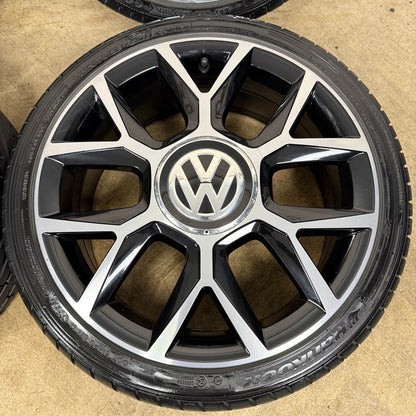 17'' GENUINE VW UP UP! GTI BLACK DC 1S OSWALD ALLOY TYRES 1S0601025BN