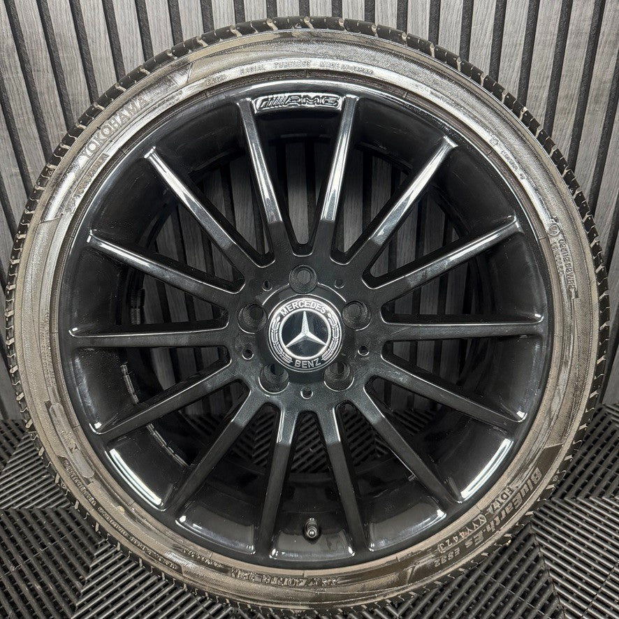 1X 18'' GENUINE AMG MERCEDES A CLASS CLA W176 BLACK ALLOY WHEEL TYRE A1764010200