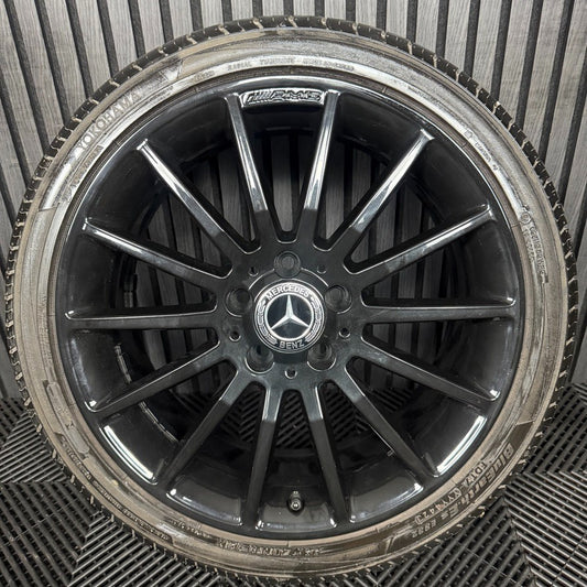 1X 18'' GENUINE AMG MERCEDES A CLASS CLA W176 BLACK ALLOY WHEEL TYRE A1764010200