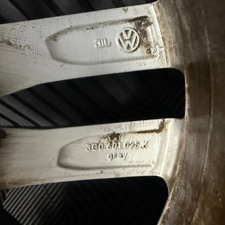 1X 18'' VW Passat R Line B8 Dartford GT GTE Alloy Wheel Tyre 3G0601025K Genuine