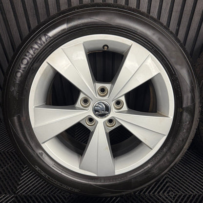 16'' GENUINE SKODA OCTAVIA MK3 5 SPOKE WHEELS TYRES ALLOYS 5E0601025BE