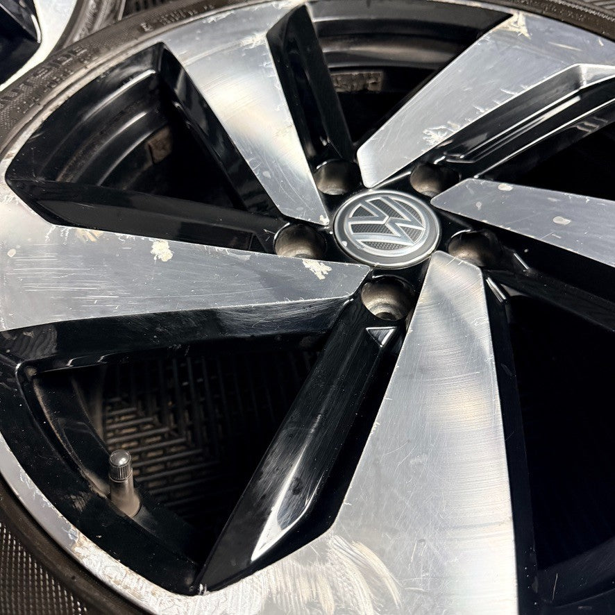 18" VW Golf GTI Mk7 GT GTD Milton Keynes Wheels Tyre Alloy 5G0601025CN Genuine