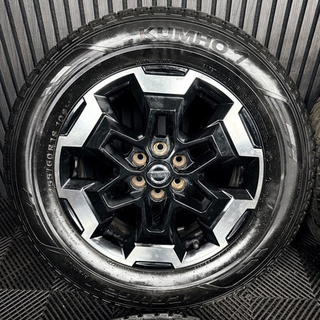 18'' Nissan Navara D40 NP300 Black DC Alloy Wheels Tyres Alloys 5JU3A Genuine