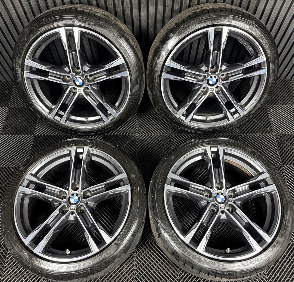 18'' BMW 1 Series 819 Grey M Sport 2 F40 F44 Alloy Wheels Tyres 8092352 Genuine