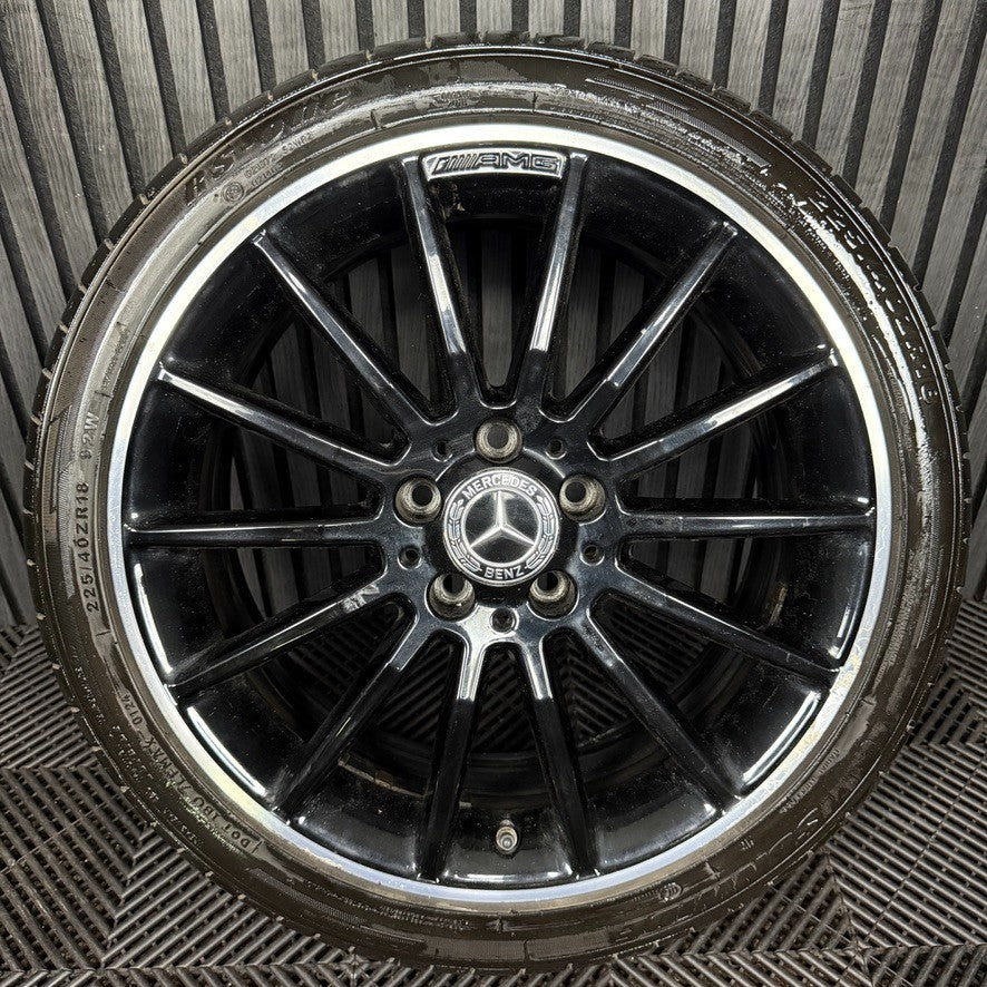 1X 18'' GENUINE AMG MERCEDES A CLASS CLA W176 BLACK ALLOY WHEEL TYRE A1764010200