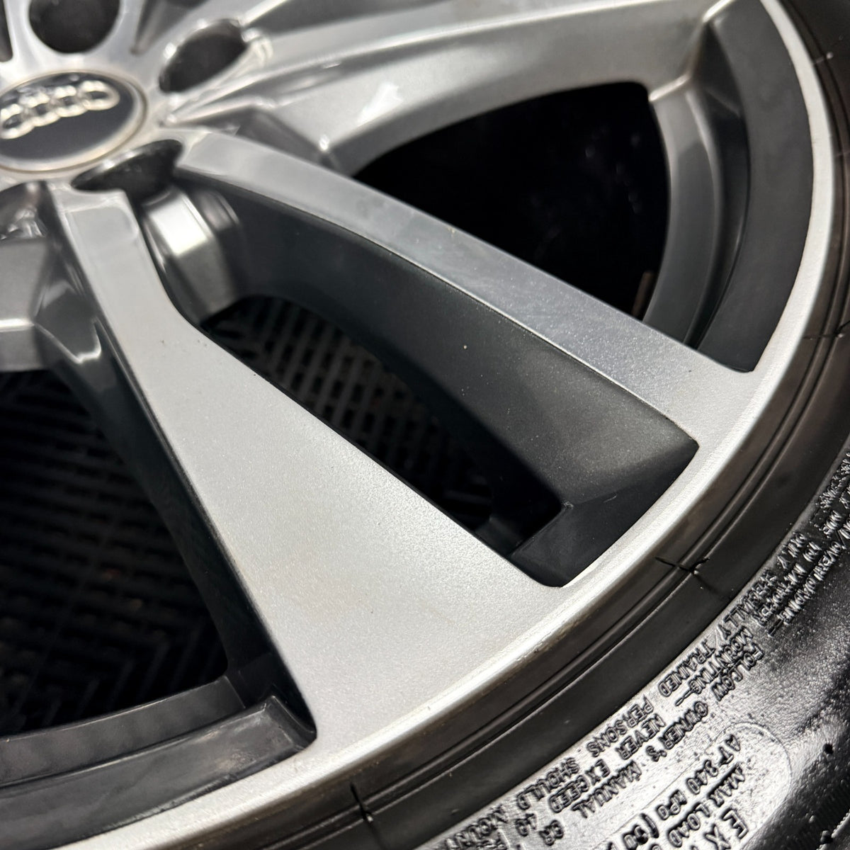 19'' Audi A6 C8 S Line 5 Double Spoke Alloy Wheels Tyres 4K0601025H Genuine