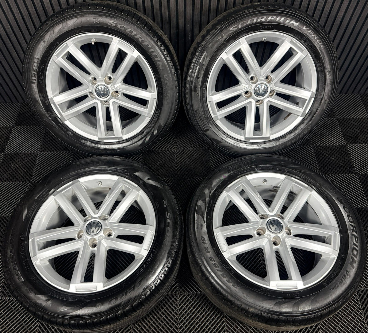 19" VW Amarok Cantera Silver Alloy Wheels Tyres Alloys 2H0601025AD Genuine