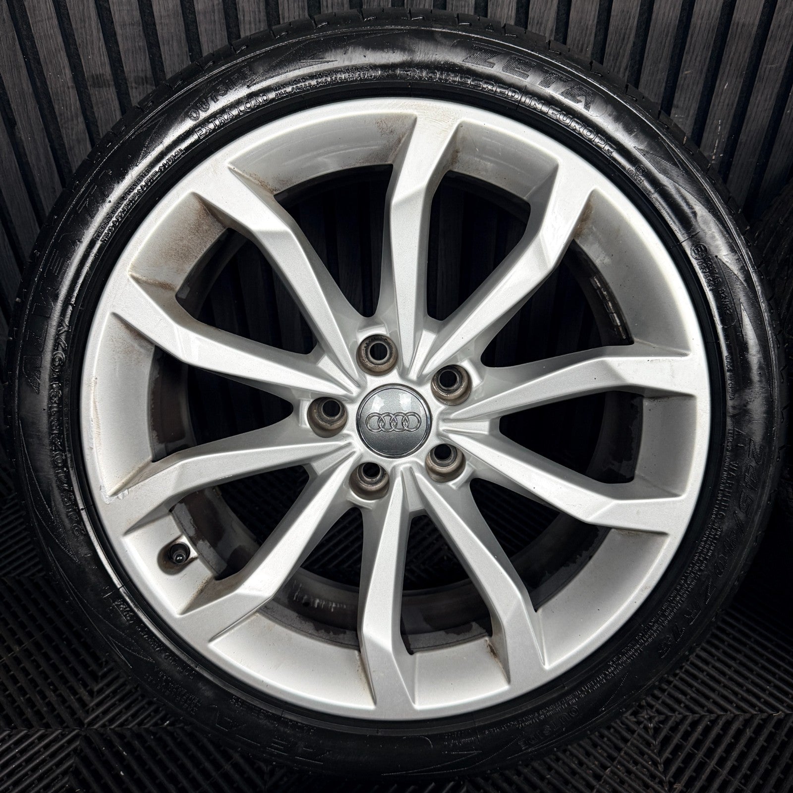 18'' Audi A4 Silver B8 B9 10 Spoke Alloy Wheels Alloys Tyres 8W0601025H Genuine