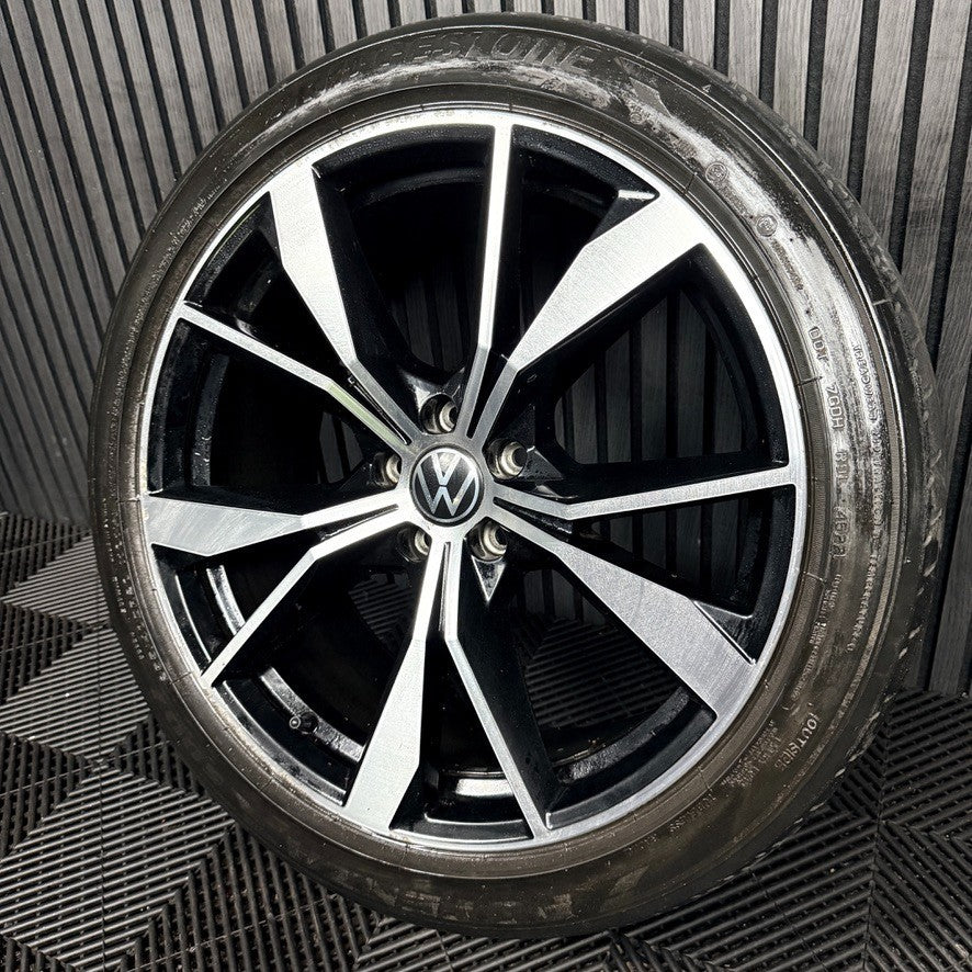 1X 20'' VW Tiguan Misano R Line 5NA601025AH Black DC Alloy Tyre Wheel Genuine