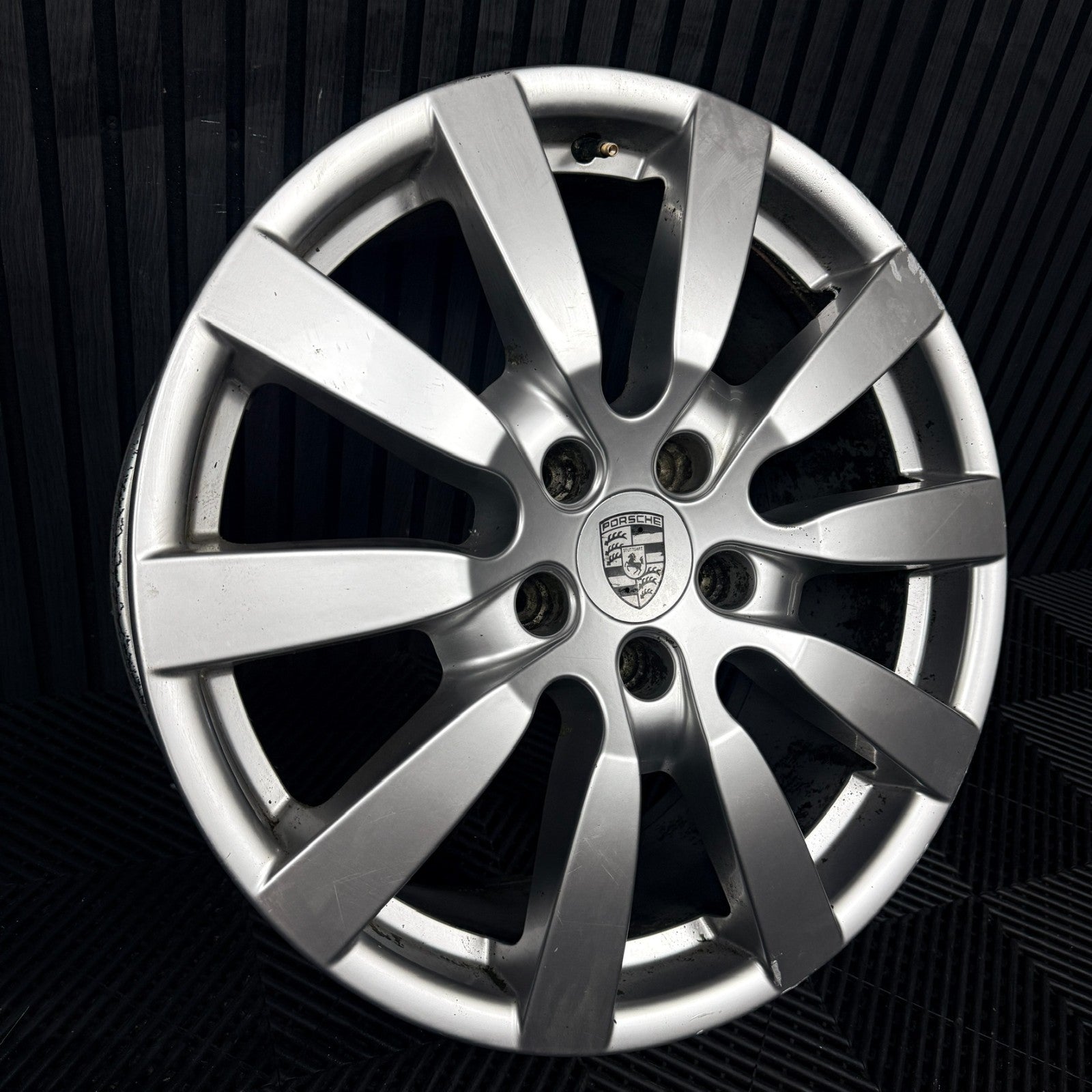 1X 20'' Porsche Cayenne 10 Spoke Alloy Wheel Genuine 7P5601025B 92A