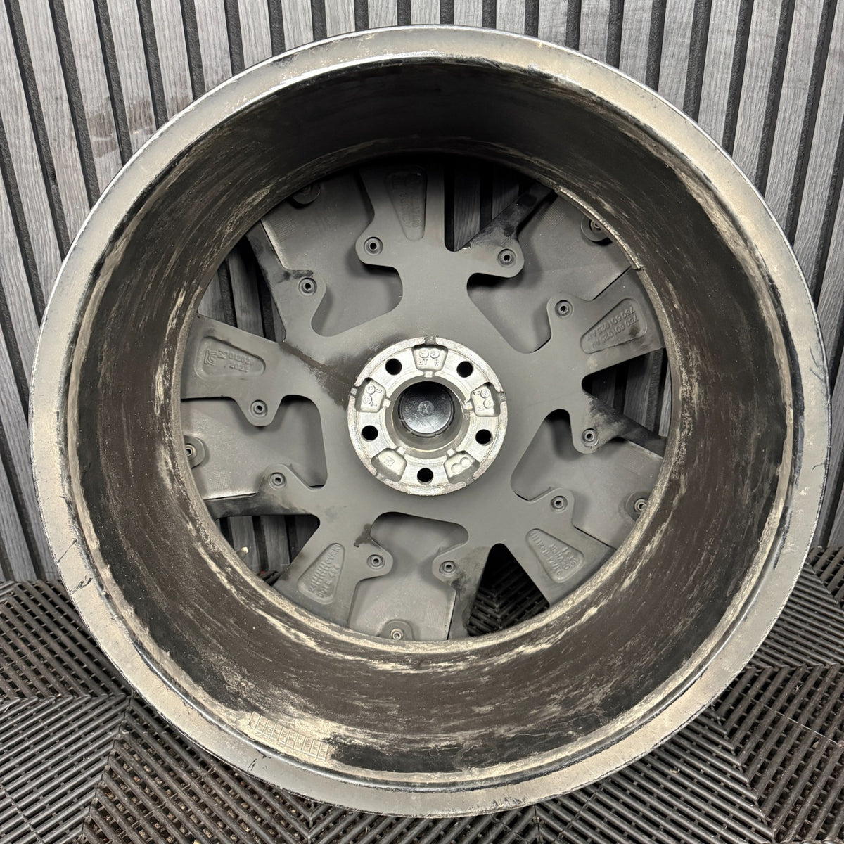 1X 21'' GENUINE VW TOUAREG LEEDS R LINE CR7 MK3 ALLOY WHEEL SINGLE 760601025AJ