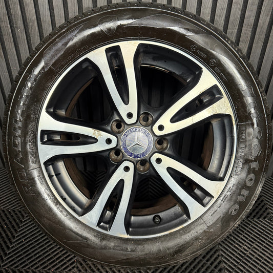 1X 16'' GENUINE MERCEDES A B CLASS CLA BLACK DC ALLOY WHEEL TYRE A2464010000