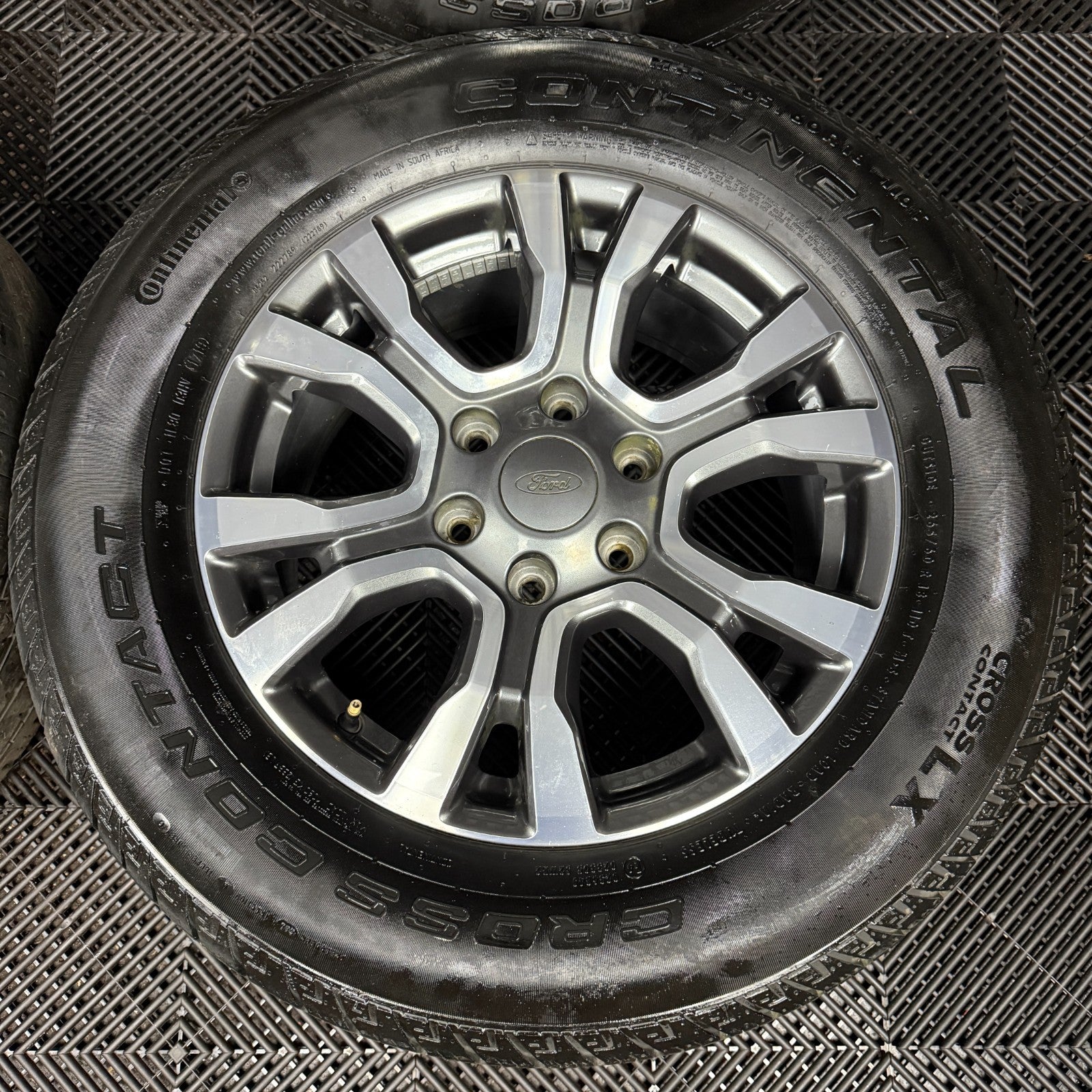 18'' GENUINE FORD RANGER GREY DC WILDTRAK ALLOY WHEELS TYRES ALLOYS