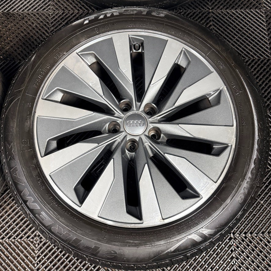 18'' Audi A6 C8 Multispoke Grey DC Spoke Alloy Wheels Tyres 4K0601025B Genuine