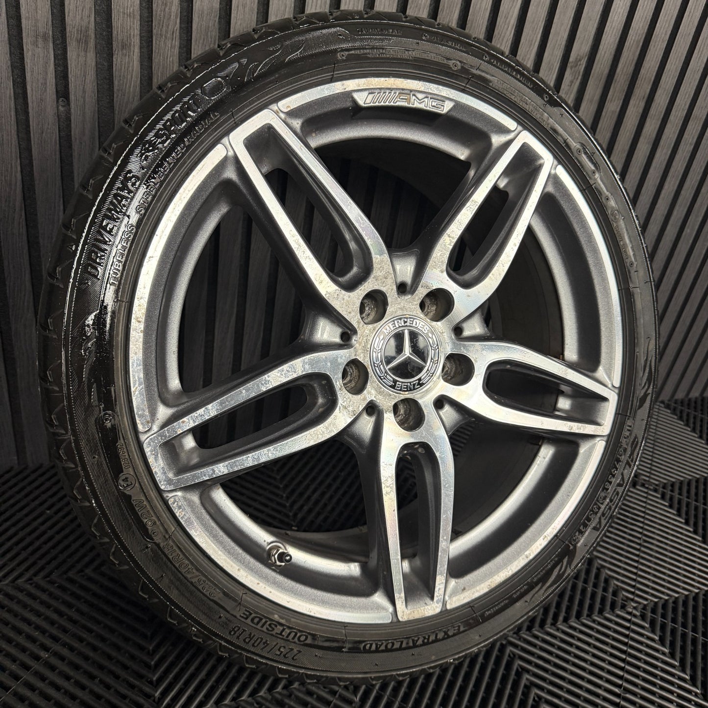 1X 18'' GENUINE AMG MERCEDES A B CLASS CLA GREY DC ALLOY WHEEL TYRE A1764010700