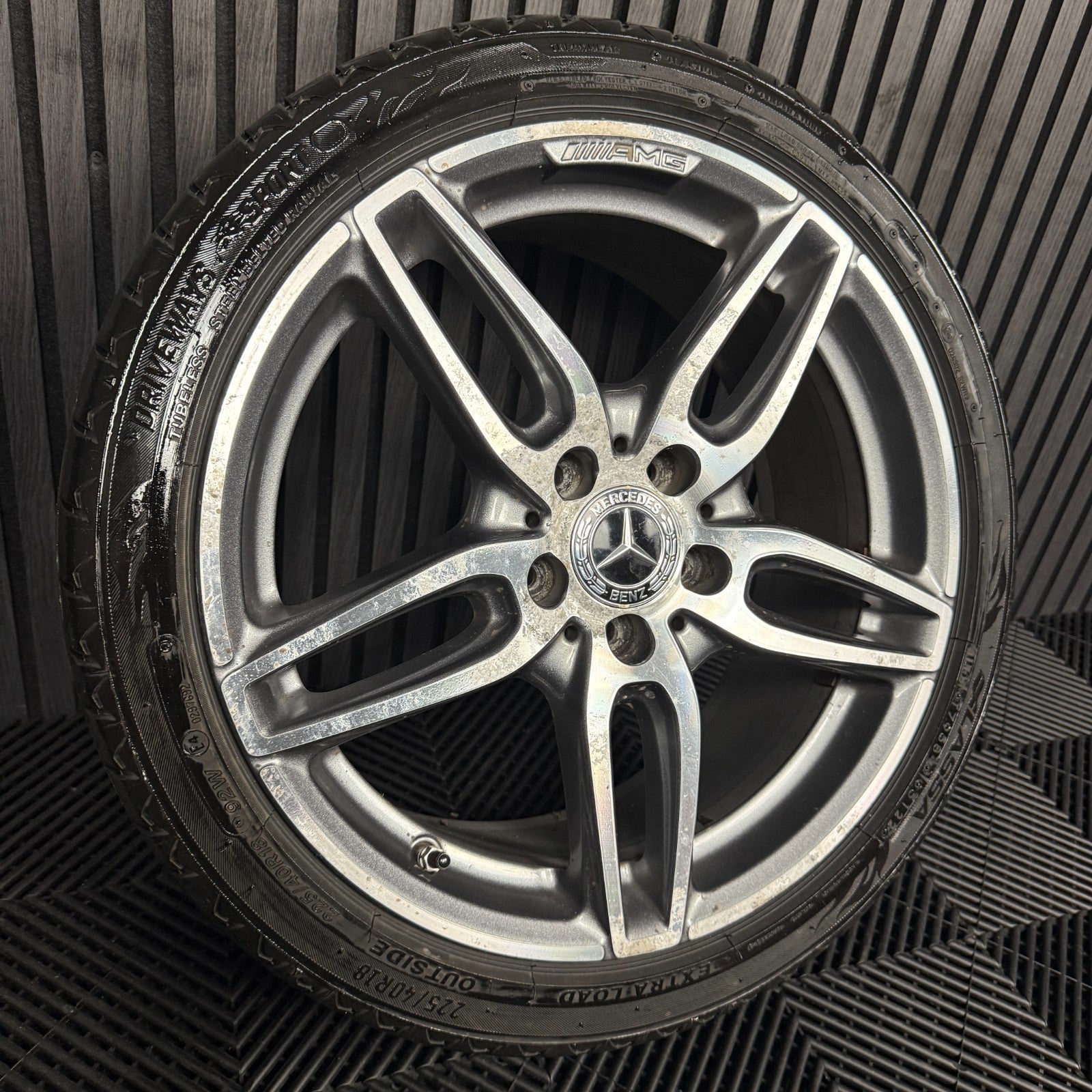 1X 18'' GENUINE AMG MERCEDES A B CLASS CLA GREY DC ALLOY WHEEL TYRE A1764010700