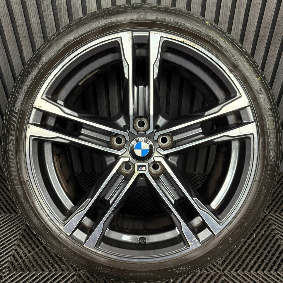 1x 18'' BMW 1 Series 819 M Sport 2 F40 F44 Alloy Wheels Tyre 8092352 Genuine OEM