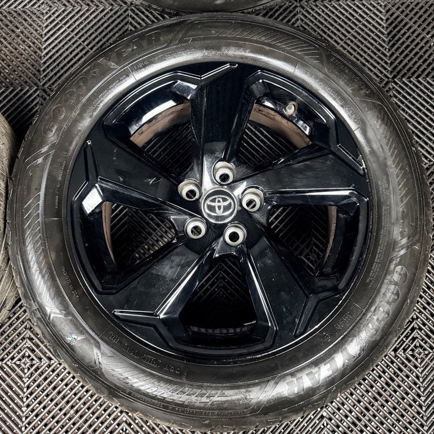18'' Toyota Rav 4 Black 5 Spoke 002119/2018 Alloy Wheels Tyres Mk5 Genuine