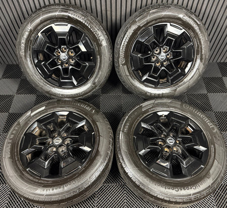 18'' GENUINE NISSAN NAVARA D40 NP300 BLACK ALLOY WHEELS TYRES ALLOYS 5JU3A