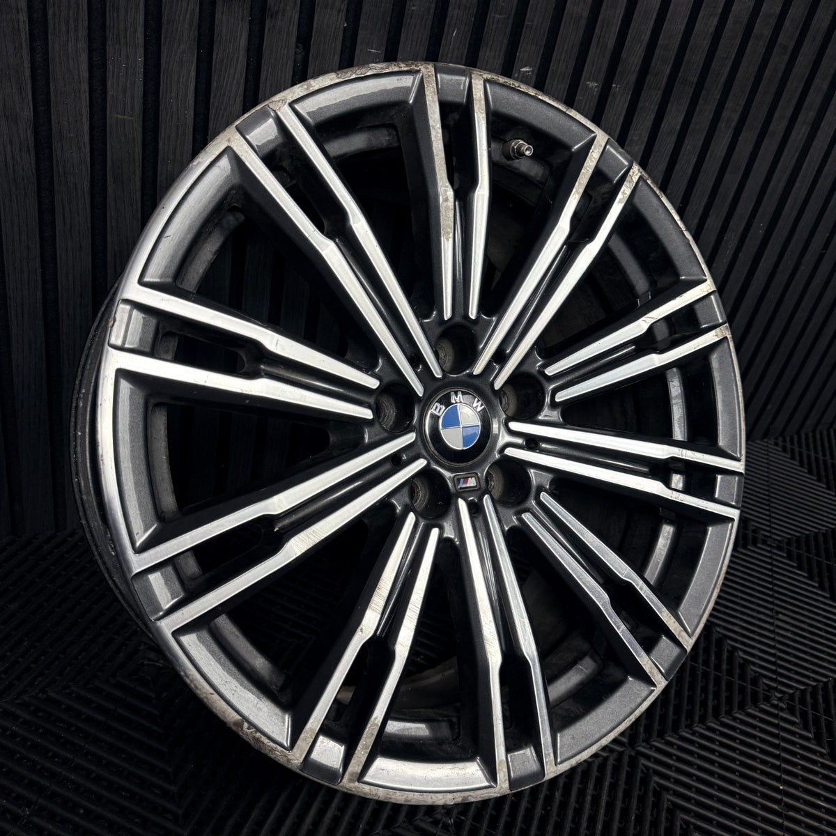 1X 18'' BMW 3 Series 790 M Sport G21 G20 Alloy Wheel Front 8089890 Genuine