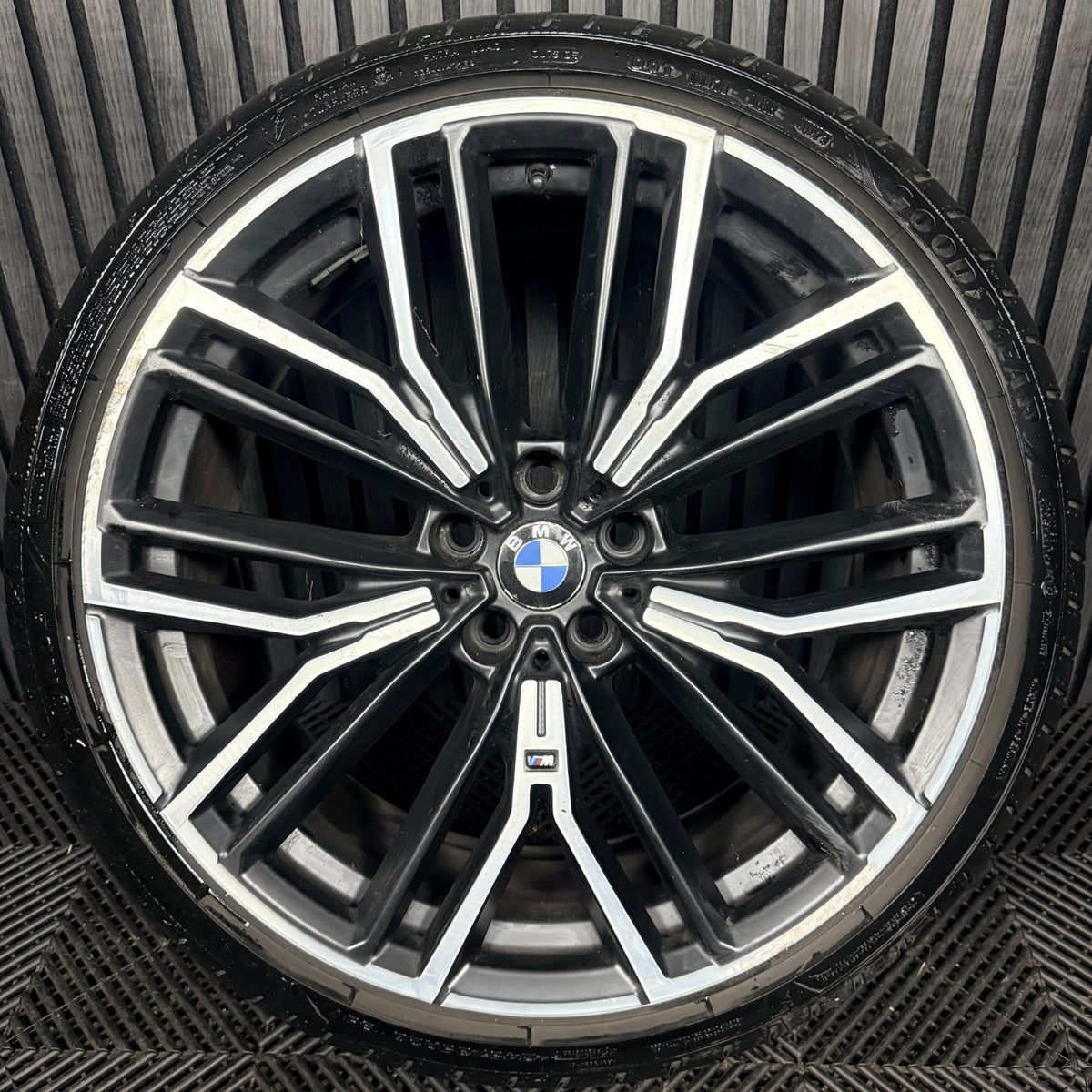 1X 20'' BMW 5 Series 846 M G30 G31 Sport Alloy Wheel Front 8747236 Genuine