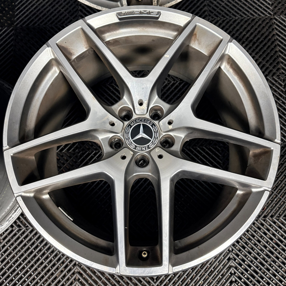 19'' Mercedes AMG GLC Coupe Sport Alloy Wheels A2534011800 A2534013100 Genuine