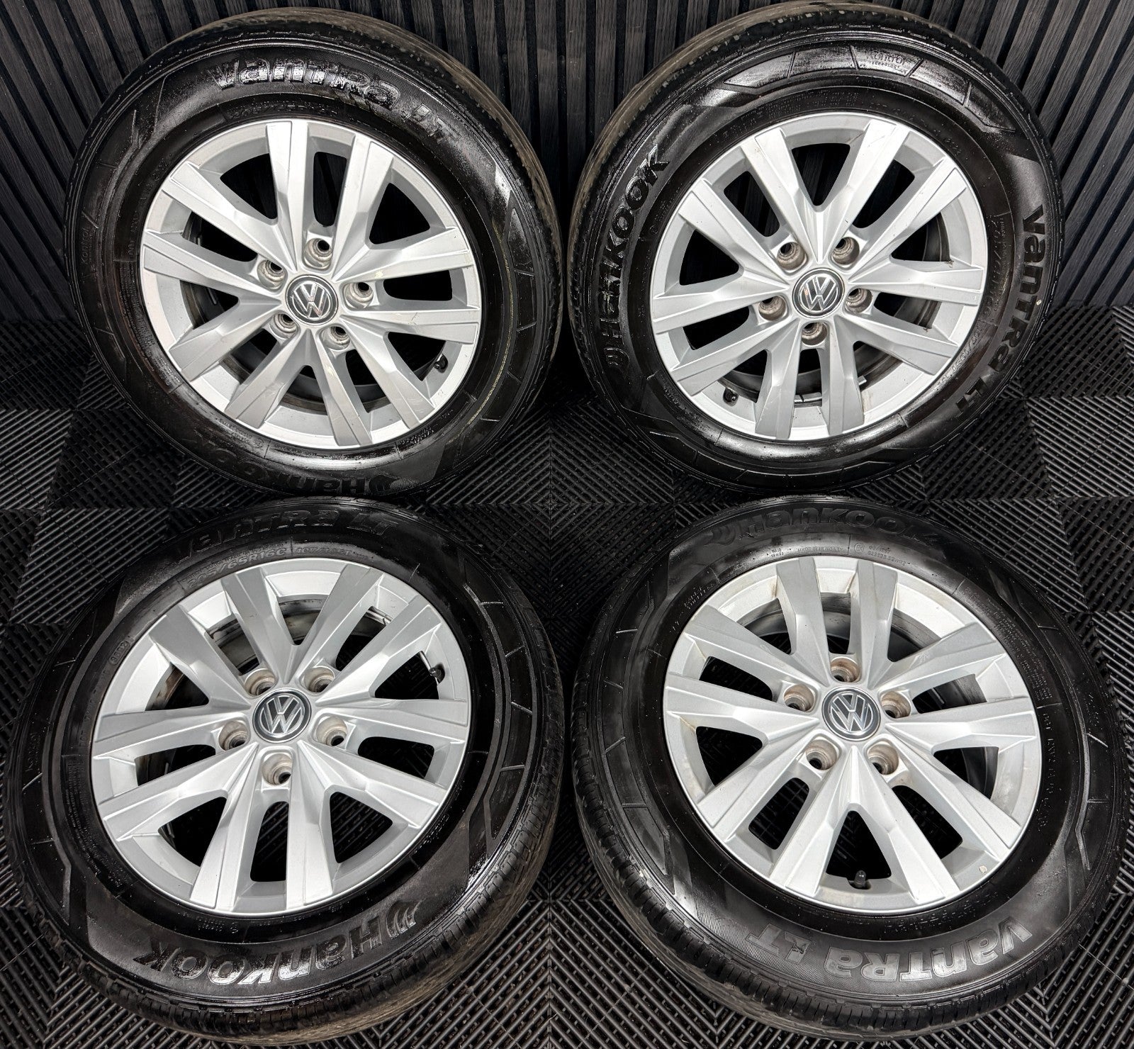 16'' VW Transporter T6 T6.1 T5 Caravelle Clayton Alloy Wheels Tyres Genuine