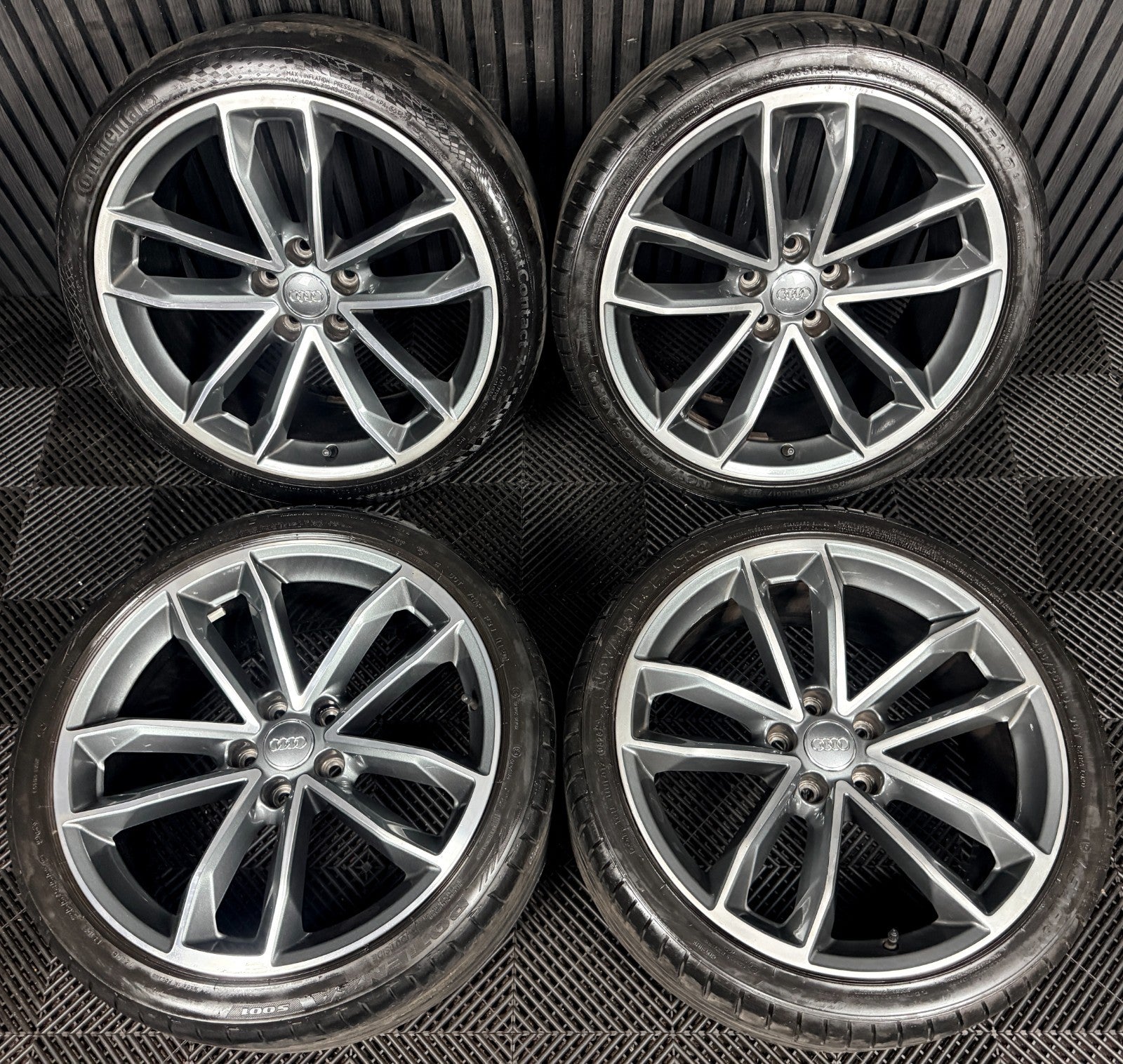 19'' Audi A5 S Line S5 Alloy Wheels Alloys Tyres 8W0601025DF Genuine